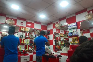 GLAMOUR SALOON