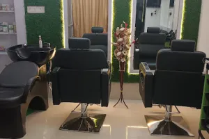 Great Touches - Best Make-up Studio &amp; Salon in Malda