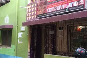 RADHIKA LEDIES BEAUTY PARLOUR