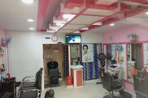 MUNNAS GENTS PARLOR &amp; hair patch seeel -sarvec