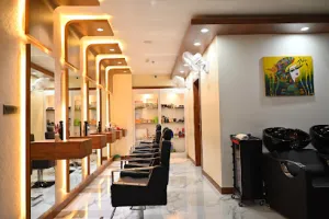 The Glitz Salon &amp; Spa