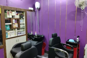 Shriz Makeover&amp; Beauty hub