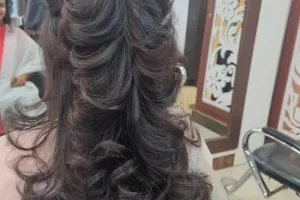 Jawed Habib Hair &amp; Beauty