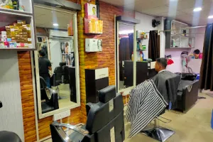 Tip &amp;Top Professional Beauty Saloon