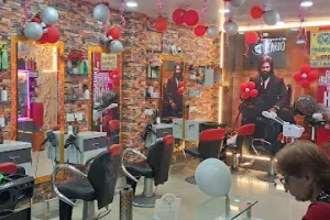 Clippers Family Salon / Parlour (Chanditala Branch)