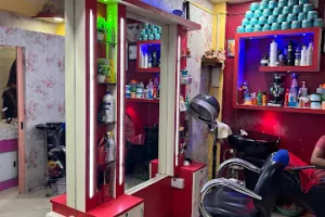 GLORIA LADIES BEAUTY PARLOUR &amp; ACADEMY