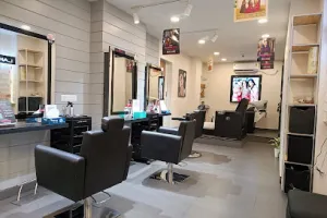 Lakme Salon