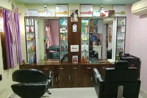 RUPA'S BEAUTY PARLOUR
