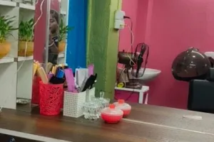 SUMI LADIES FASHION BEAUTY ZONE &amp; MAKEEP ACADEMY