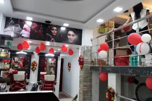 Priyanka Beauty Parlour(Ladies)