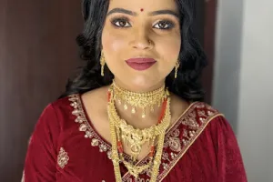 Barnali'z Beauti &amp; makeup