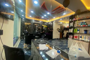 THE BEAUTIFLY Unisex Salon