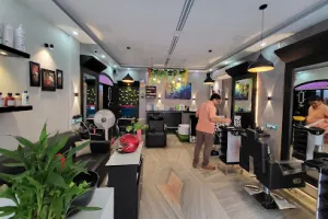 Fashionnest Salon