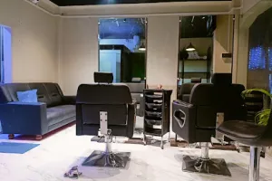 Mishri touch (family Salon)