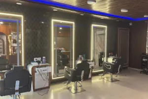 Bhoomi Family salon