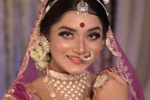 Puja's makeover and makeup academy makeup artist in medinipur