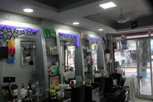 Mirror Family Parlour