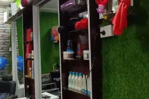 Beyoung Unisex Salon