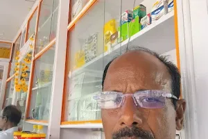 Anirudh Beauty salon