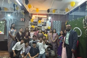 PB beauty academy &amp; salon