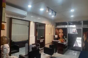 INTOUCH Professional Salon (Only for Ladies)