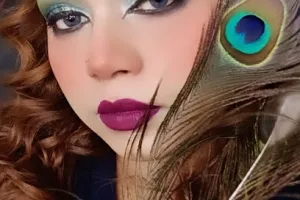 Pinky Makeover Studio with Academy