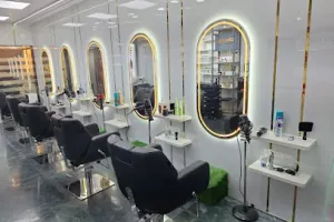 IQRA FAMILY SALON &amp; ACADEMY