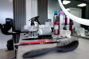 MONE REKHO BEAUTYS MAKEOVER ACADEMY
