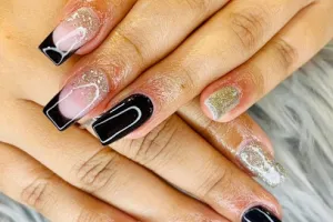 The Gelbar (nail &amp; lash salon cum academy)