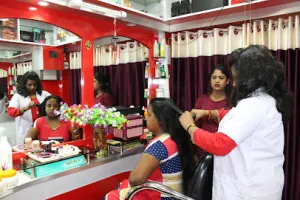 Rajnandini Ladies Beauty Parlour &amp; Training Centre