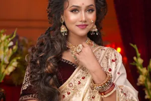 Titli's Makeover &amp; Academy