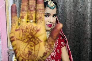 Joy beauty parlour