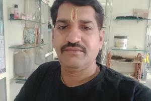 Krishna Hair Dresser