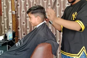 Creative Saloon