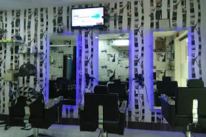 Sunshine Unisex Salon