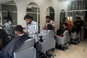 Black scissor salon