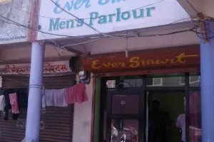 Ever smart salon