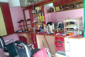 Manhar Hair Dresser