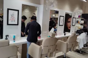 FAWN - The Freelance Salon