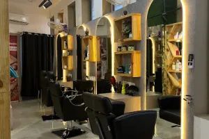 White Charming Hair Studio &amp; Family Salon