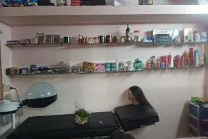 Glamour beauty parlour