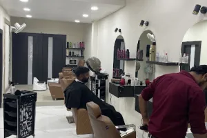 Glamour Waves Unisex Salon