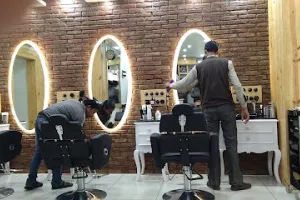Central India Hair Lounge