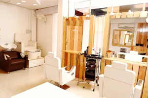 Beauty Villa Salon - Best ladies salon in bhopal