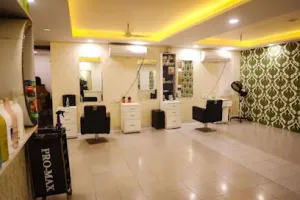Nikky Bawa Family Salon