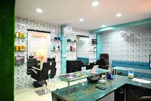 Coco Unisex Salon