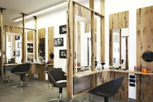 Crome hair studio