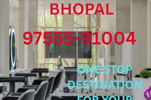 Jawed Habib hair studio new market
