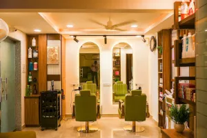 Shine On Family Salon &amp; Academy