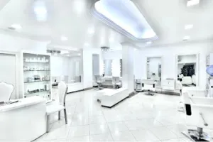 Nikky Bawa Ladies Salon
